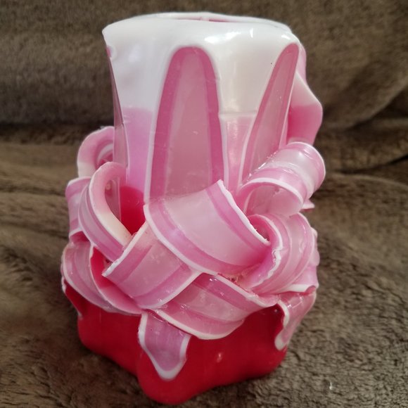 Brand new Beautifully carved candle - Picture 3 of 5